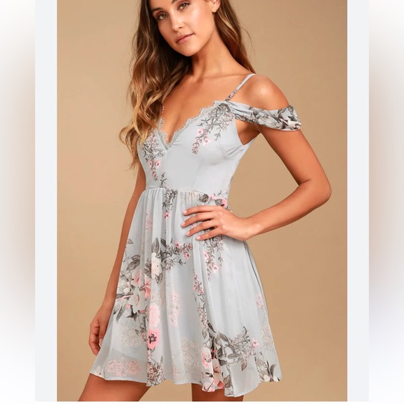New Small Lulus Verona Light Blue Floral Off the Shoulder Lace Dress - Picture 1 of 17